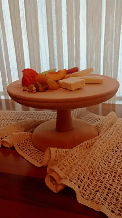SNM1002 Döner Tabla Sunumluk, Ayaklı Servis Standı